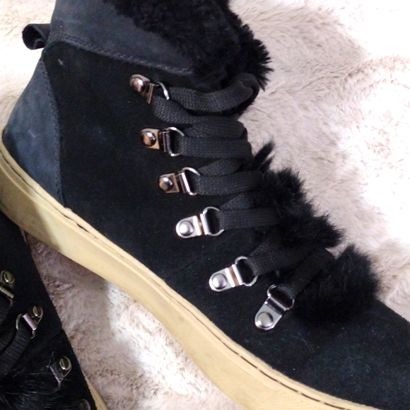 cougar waterproof ankle boots w faux fur size 9 - Picture 4 of 5